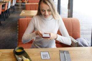 qr kod teknolojisi restoran deneyimini nasil degistiriyor